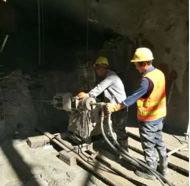 长坡镇水下抗分散灌浆料特点 水下不分散注浆料介绍